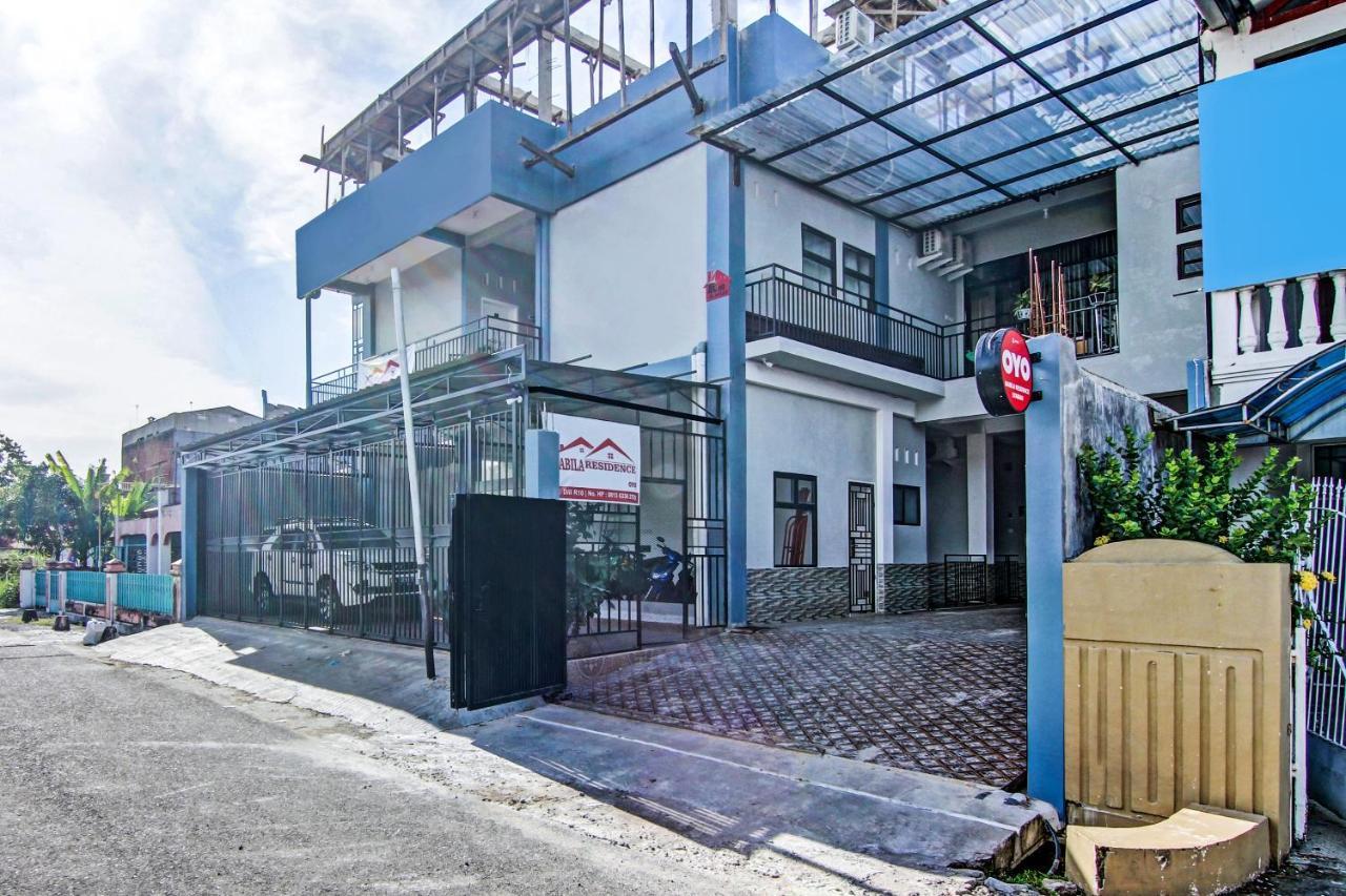 Oyo 90704 Nabila Residence Syariah ปาดัง ภายนอก รูปภาพ