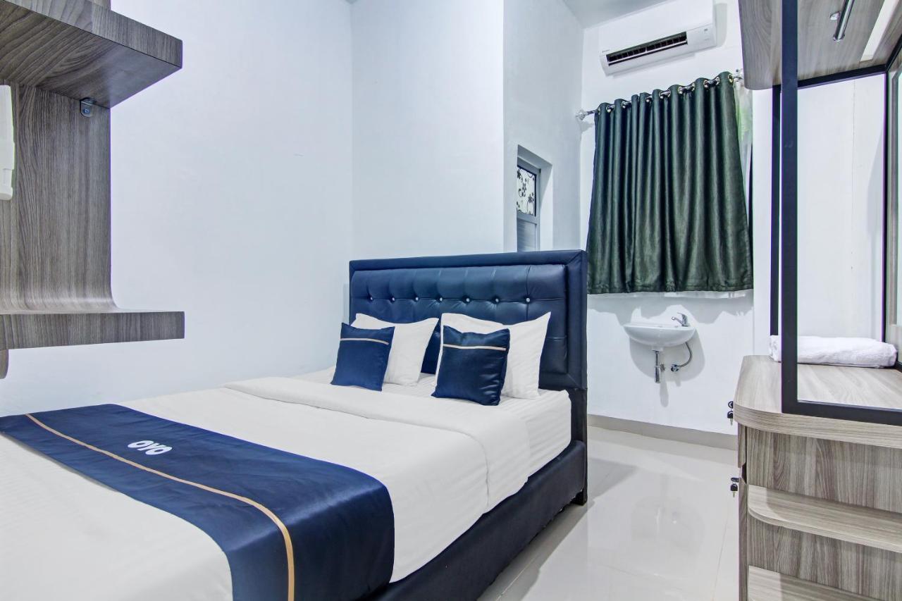 Oyo 90704 Nabila Residence Syariah ปาดัง ภายนอก รูปภาพ