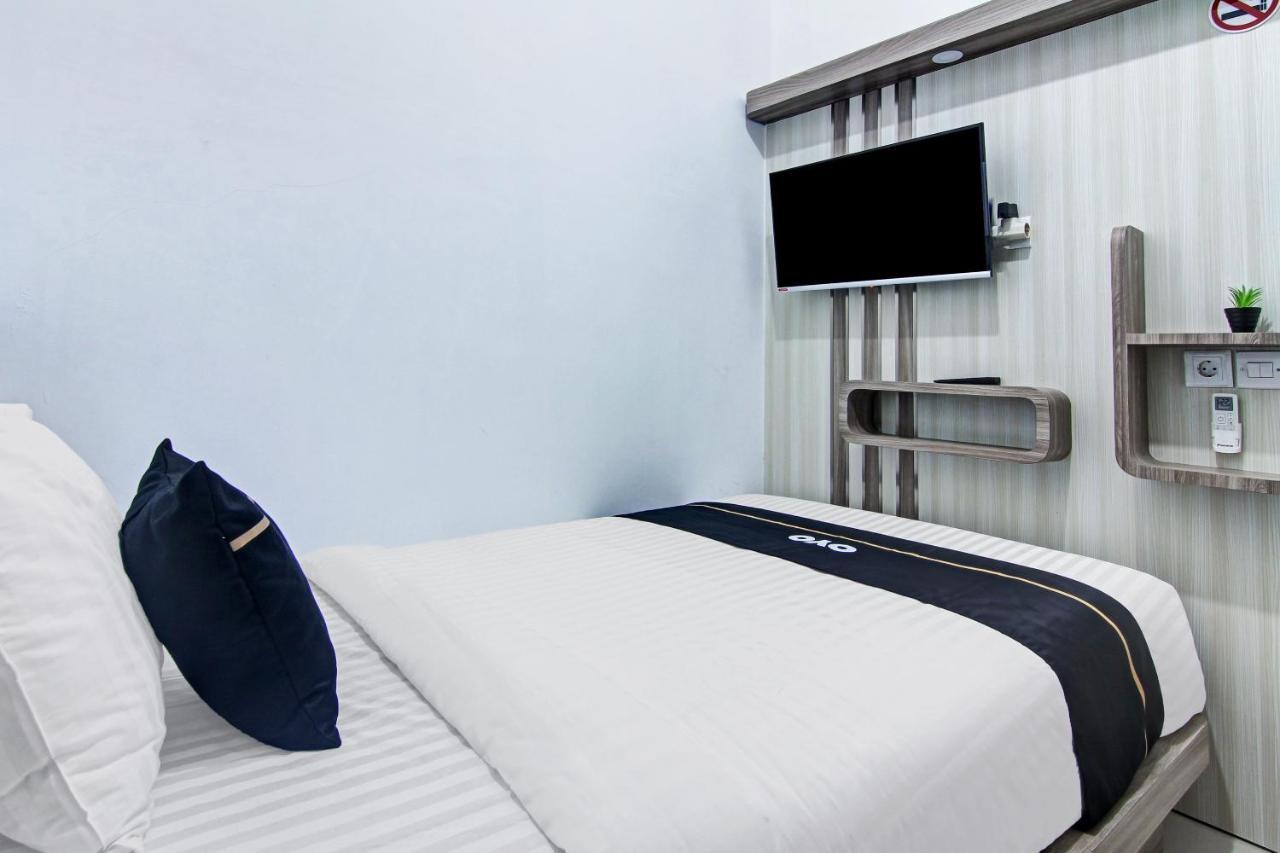 Oyo 90704 Nabila Residence Syariah ปาดัง ภายนอก รูปภาพ